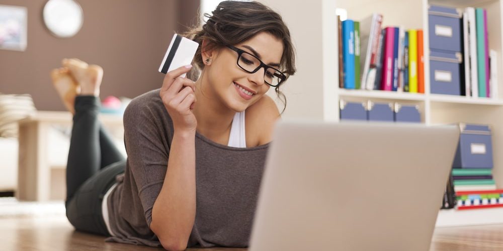Как заработать на виртуальном общении?